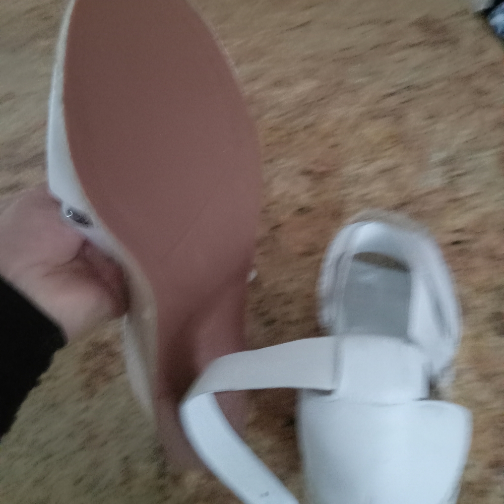 Shoes - Picture 5 of 5